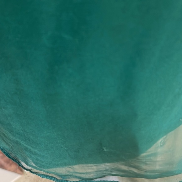 Parella xFrancesca’s Emerald Green One Shoulder Heavy Beaded Top Chiffon Overlay - Picture 8 of 8